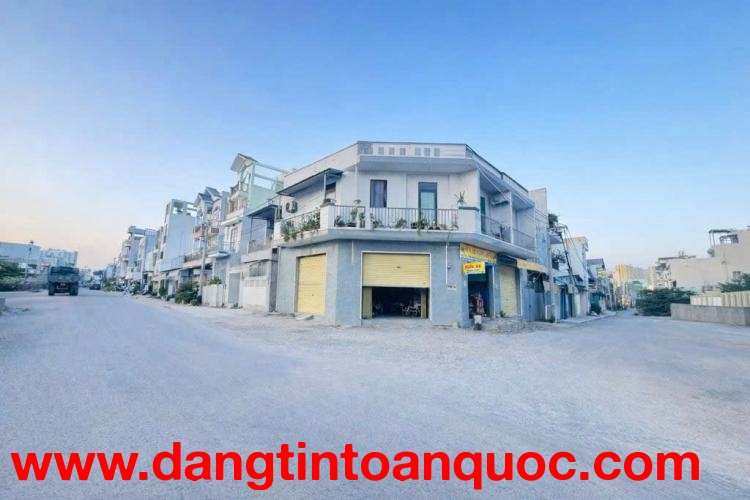 Hẻm 5M - 6 Tỷ Nhỉnh - Bình Tân - Nhà Đẹp - 52M2 - 4 TẦNG - 2PN