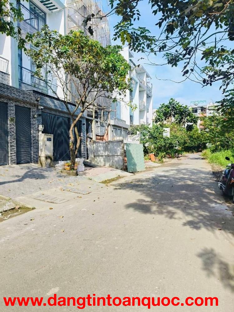 Mặt tiền KDC Intresco đường Phạm Hùng giáp QL50 Hiếm 5x20 Phân lô 4 tầng - 0931172218