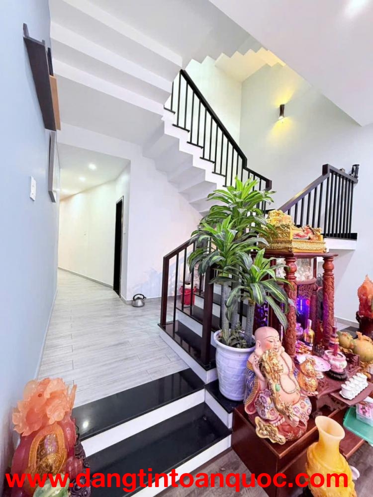 NHÀ 4 TẦNG TRUNG TÂM HẢI CHÂU – GẦN CẦU RỒNG, VIEW SÔNG HÀN