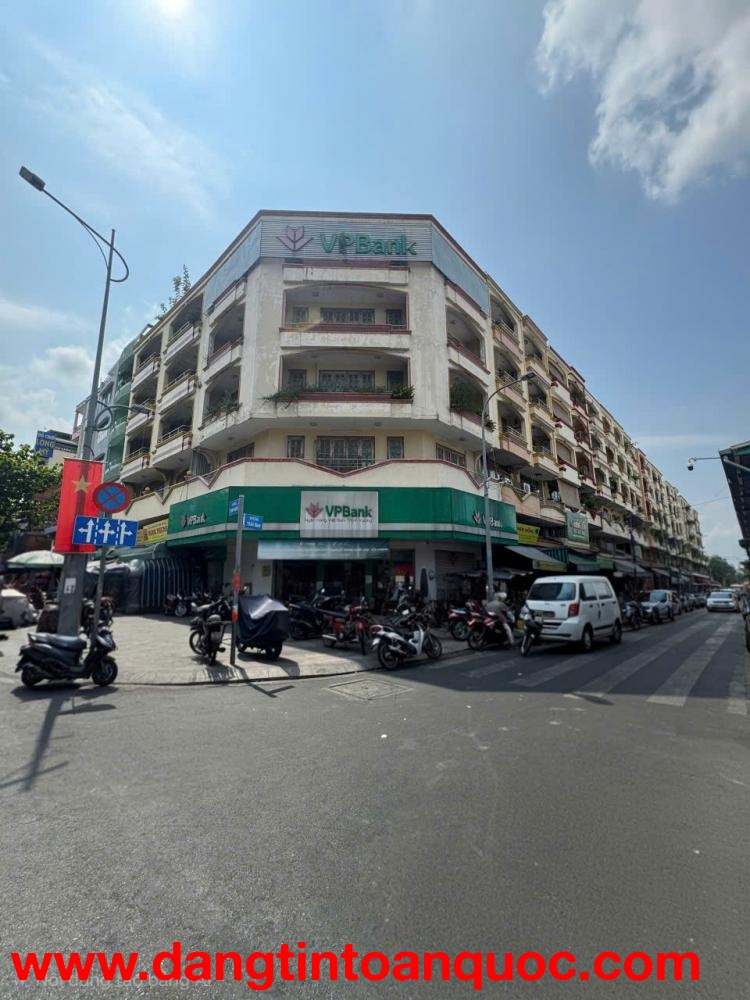 Nhà Góc 2MT Ngay Chợ Lớn Quận 6 - 6 Tầng - Thu 150Tr/Th - 70 Tỷ - Tìm Nhà Phố