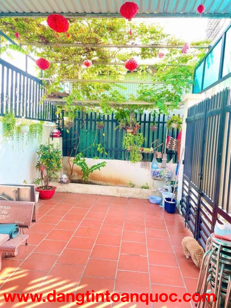 Nhà 2 Tầng Siêu Đẹp- Cho Thuê 10 Triệu/Tháng-82m2-HXH-Phước Long Q9-6,6Tỷ