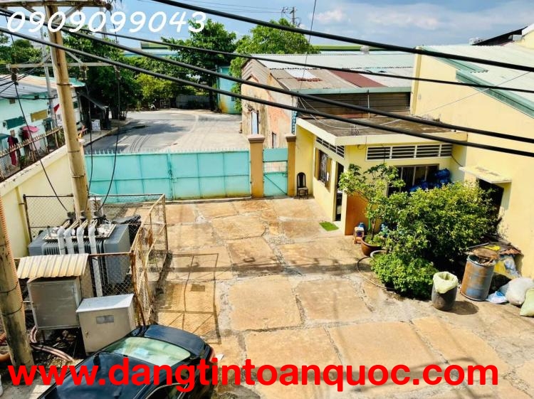 BÁN ĐẤT MẶT TIỀN SÔNG THAM LƯƠNG – NGUYỄN VĂN QUÁ,
CÁCH TRƯỜNG CHINH CHỈ 500M