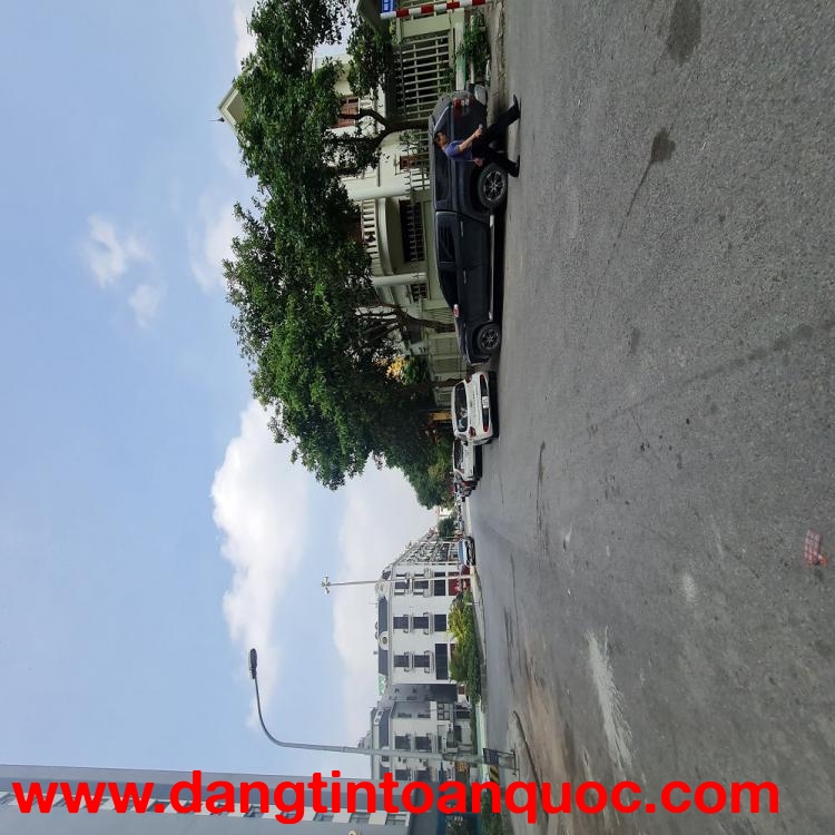 TĐC Trâu Quỳ, Gia Lâm. 61m2, mt 4m, đường 13m view vườn hoa chỉ 11 tỷ x. Lh 0989894845