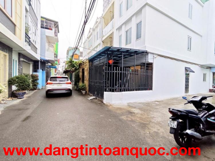 BÁN NHÀ 3,5 TẦNG TRUNG LỰC, HẢI AN  LÔ GÓC 2 MẶT NGÕ  Ô TÔ VÀO CỬA