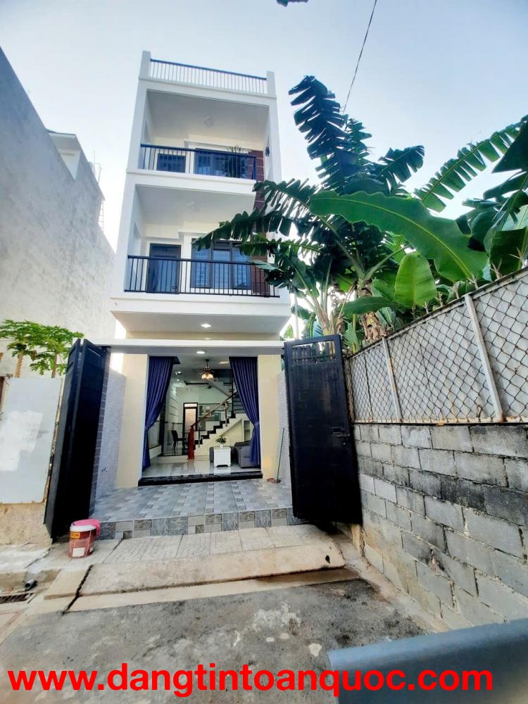 Bán nhà mới xây Full nội thất đường số 6 linh xuân thủ đức .LH 0909428959.