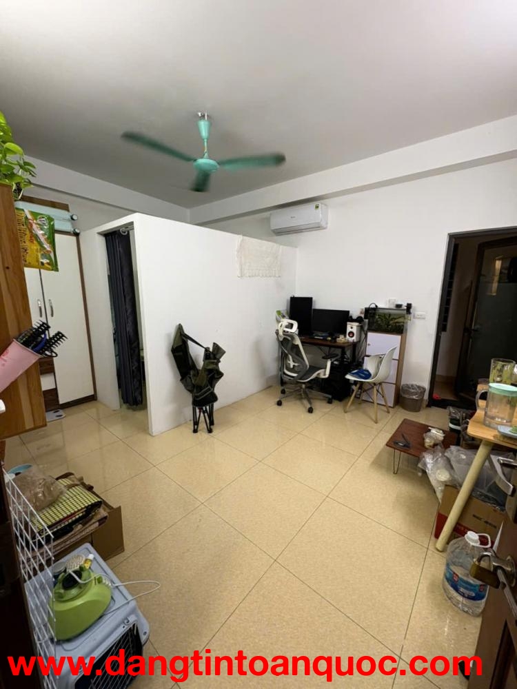 CHO THUÊ PHÒNG KHÉP KÍN , BAN CÔNG THOÁNG MÁT TẠI TRUNG HÒA, CẦU GIẤY, HÀ NỘI- TẶNG 500K