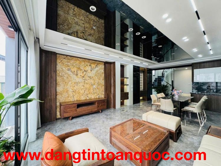 Hoa hậu phân lô 918 Phúc Đồng,50M,7 tầng,gara 2 ô tô,ngõ thông,full NT.Hơn 18  tỷ