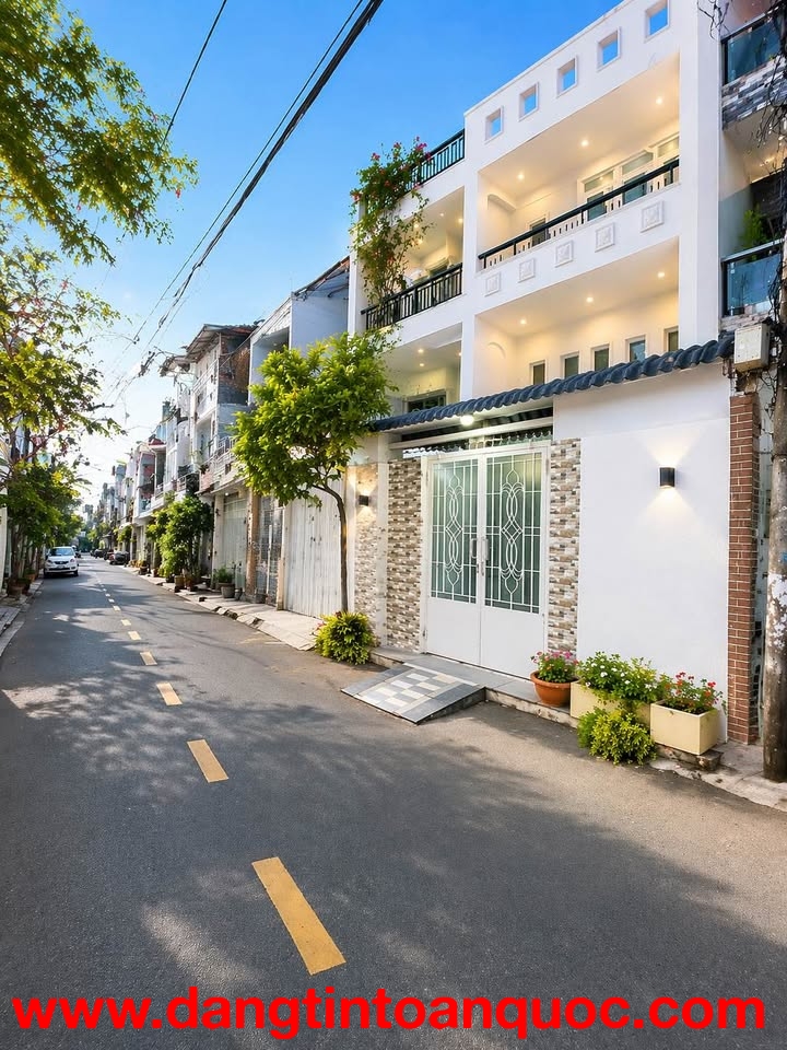 SIÊU RẺ GÒ DẦU – HẺM XE HƠI TRÁNH – 4.4x16 – 3 TẦNG – SẴN DÒNG TIỀN CHỈ 6.X