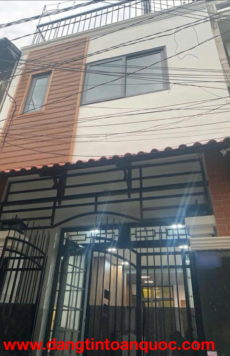 Ngay BỐN XÃ - tặng  FULL NỘI THẤT - NHÀ MỚI TINH - CHỈ DỌN VÀO Ở - 4.7  tỷ (thương lượng)