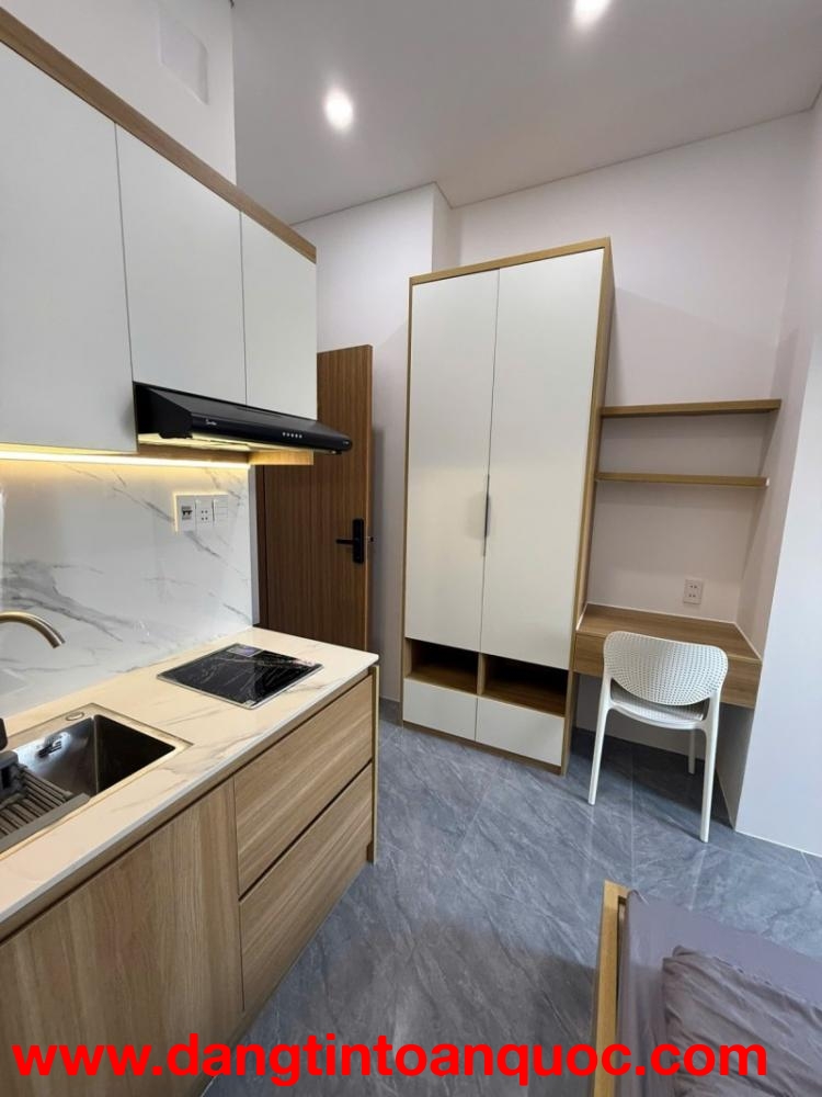 # Tòa Căn Hộ cạnh Đại Học FPT, 102m2, ngang 6m, 6 tầng, hiện đại, 14.x tỷ