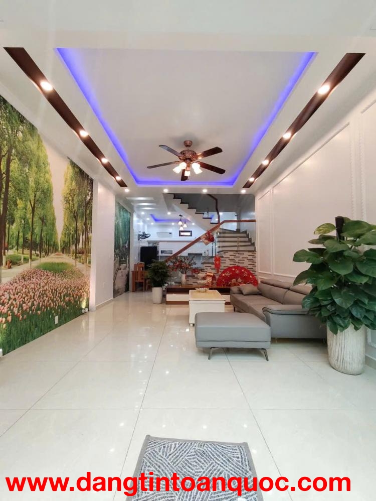 ????????Bán nhà Vạn Mỹ - Ngô Quyền - 74m 4 tầng - Độc lập sân cổng riêng