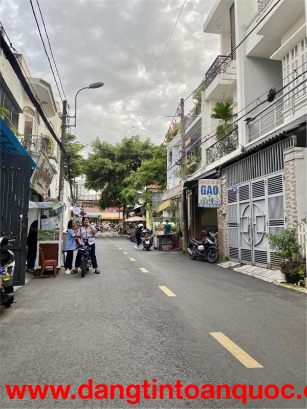 Hẻm 736 thông Lê Đức Thọ, 5x21m cn 104m2. Xây được cao lầu. Giá 9,2 tỷ