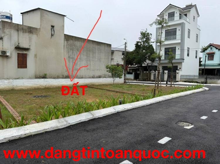 giảm sập sàn để Bán mảnh đất tại Hoà Lạc, Hà Nội. Gần trường ĐH Quốc Gia