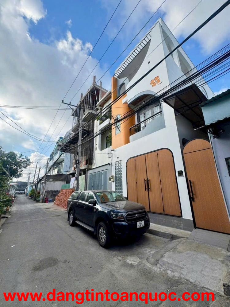 CẦN BÁN GẤP 2 LÔ ĐẤT LIỀN KỀ KHU VỰC P. LINH XUÂN, TP THỦ ĐỨC CŨ. LH:0935194588.