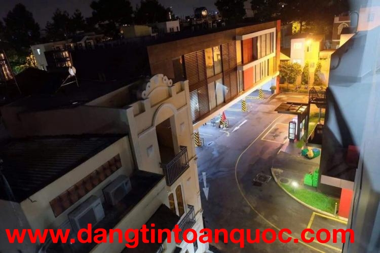 Cho Thuê Phòng 42m2 Full Nội Thất – Quận 1 – Giá Chỉ 6,8 Triệu/Tháng