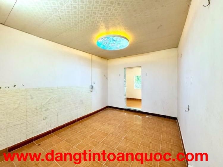 Bán tập thể Quỳnh Mai, 52m 2 ngủ đủ công năng vs khép kín chỉ nhỉnh 2 tỷ