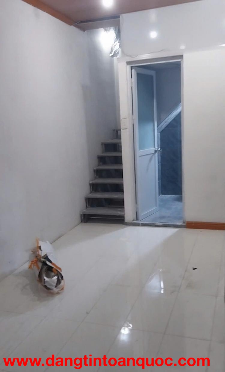 Cho thuê nhà giá rẻ Bùi Xương Trạch 68m2 x 2 tầng, 2 ngủ, 2 vệ sinh 7.5 Triệu