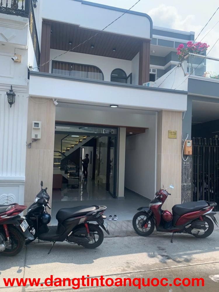 CẦN BÁN NHÀ PHỐ LIỀN KỀ 1 TRỆT 1 LẦU, 100,8M2, 4PN TẠI ĐƯỜNG ĐÀO TÔNG NGUYÊN, XÃ NHÀ BÈ, HCM