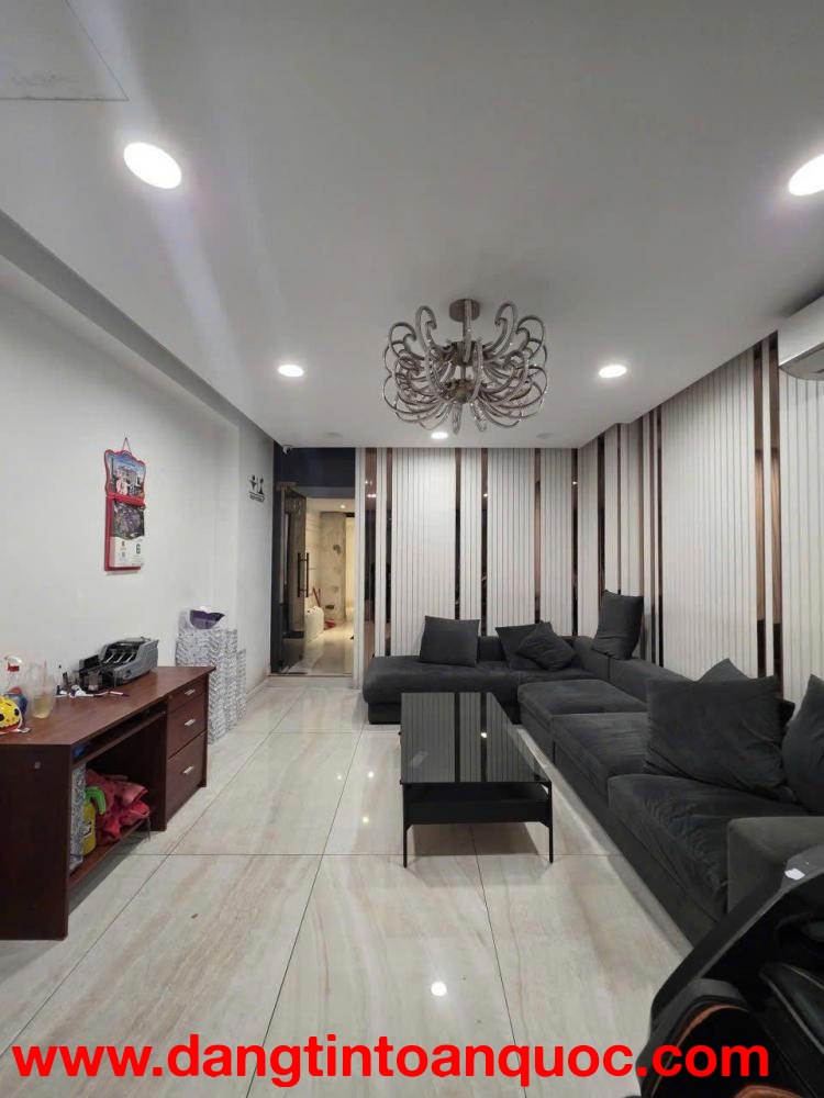 Bán nhà HXH 6m Trần Hưng Đạo - gần An Bình, 4,2x19m, nở hậu 9m, 5 tầng, HĐT 50tr, 22,9 tỷ.