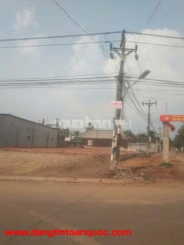 Cho thuê kho hai mặt tiền,diện tích 1200m2,  đường vành đai 14-26 tỉnh Đăk Lăk