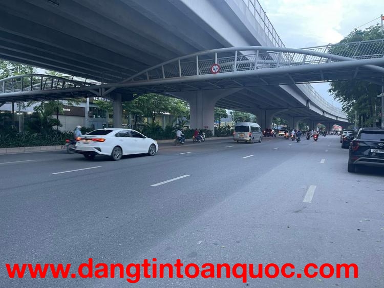 ???? BUILDING MẶT ĐƯỜNG LÁNG  242M2 12T MT 22M, 2 THANG MÁY, HOÀN CÔNG, SỔ LÂU DÀI????