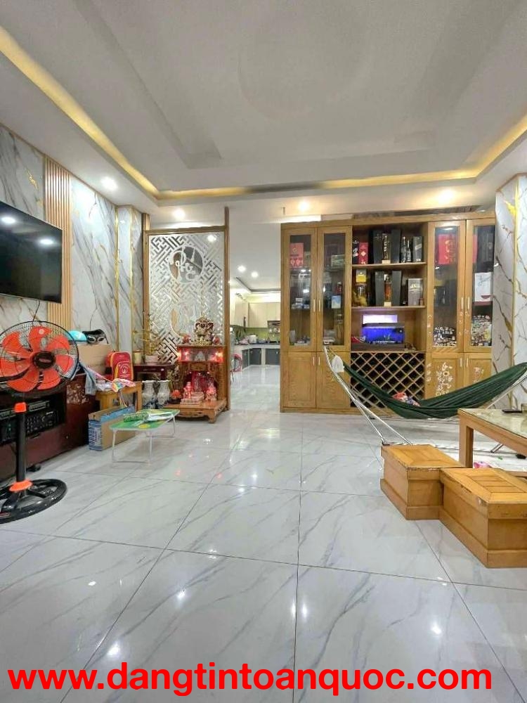 NGANG 5 - 65M2 - VUÔNG A4 - TRẦN THỊ TRỌNG - TÂN BÌNH - NHĨNH 5 TỶ THƯƠNG LƯỢNG