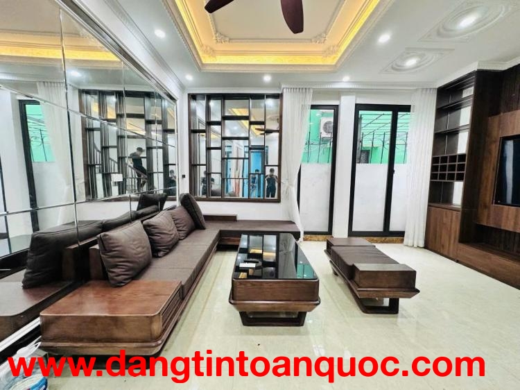 BÁN NHÀ CẦU GIẤY - BA GÁC ĐỖ CỬA, 41M2 - 6 TẦNG ĐẸP, FULL NỘI THẤT, GIÁ 9,8 TỶ