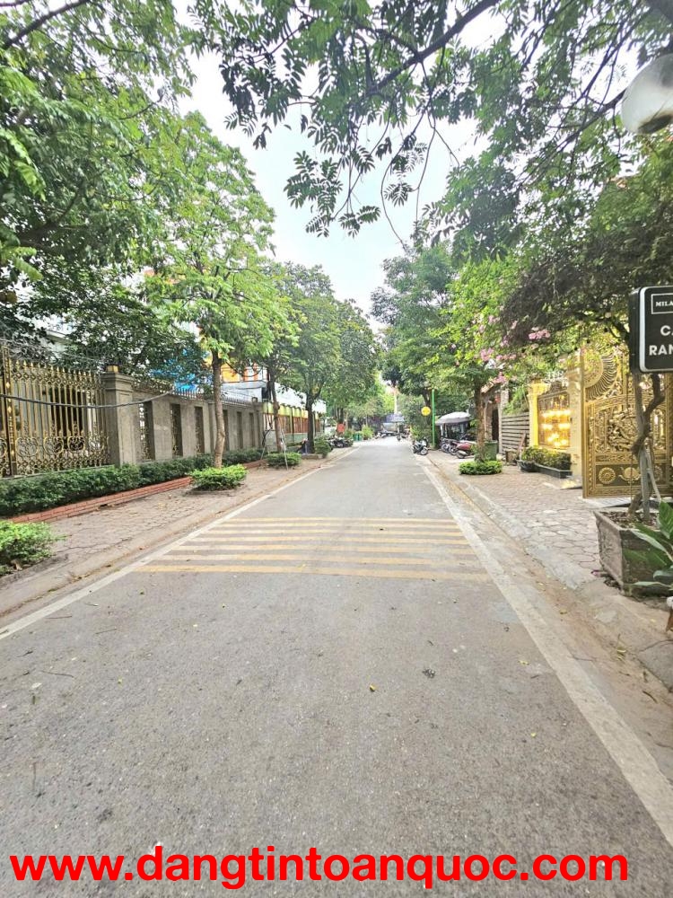 HOT ! HOT! HOT !NHÀ 6 TẦNG THANG M Á Y – TRƯƠNG ĐỊNH