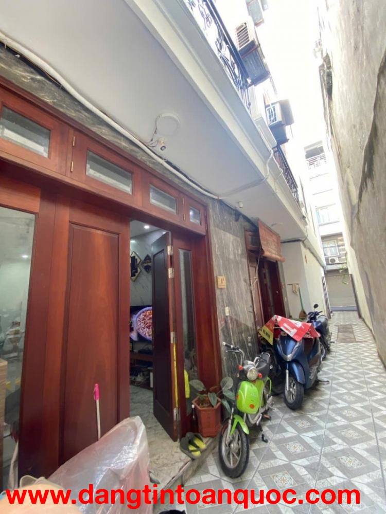 NGUYỄN SƠN – Ô TÔ TRÁNH – NHÀ ĐẸP 5 TẦNG - 3 PHÒNG NGỦ RỘNG – GIÁ 9.1 TỶ LONG BIÊN