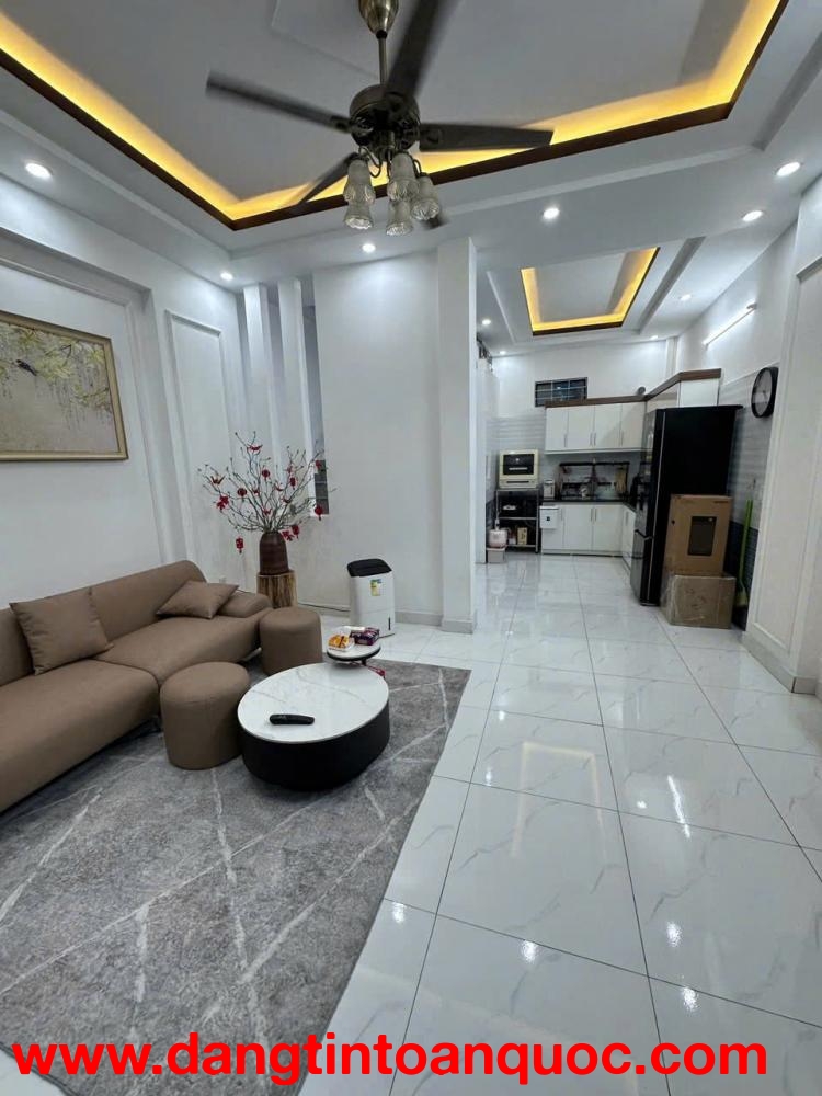 BÁN GẤP NHÀ 3 TẦNG NAM HẢI - NGÔ GIA TỰ - HẢI PHÒNG GIÁ 2,55 TỶ