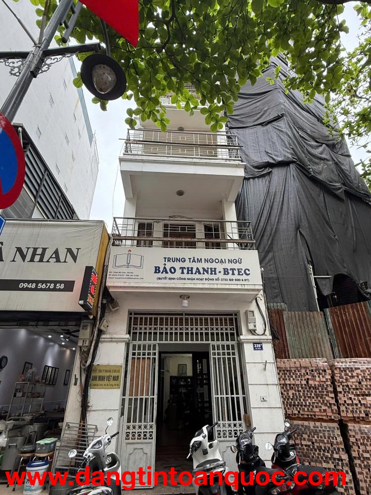 Chính chủ cho thuê nguyên căn Nhà mặt phố Bà Triêu.