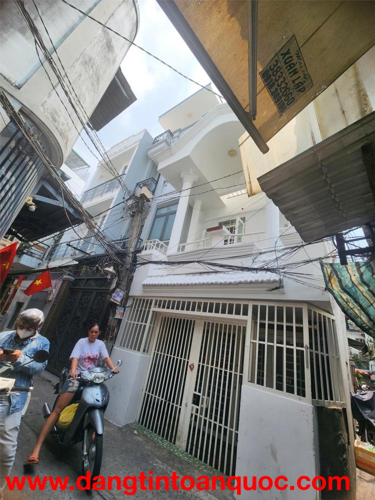 Bán nhà  Dương Bá Trạc  – Lô góc thoáng, giáp Q1  – 5.9 tỷ -0949769331