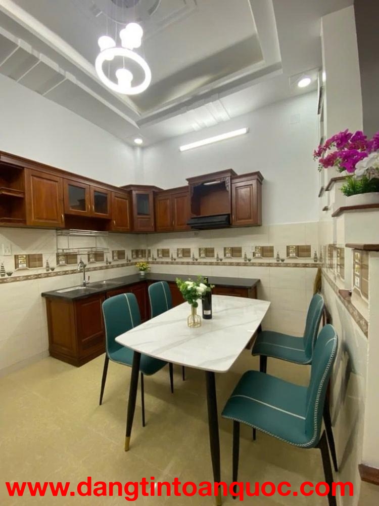 NHÀ ĐẸP 4 TẦNG – NHỈNH 5 TỎI (Q.12)