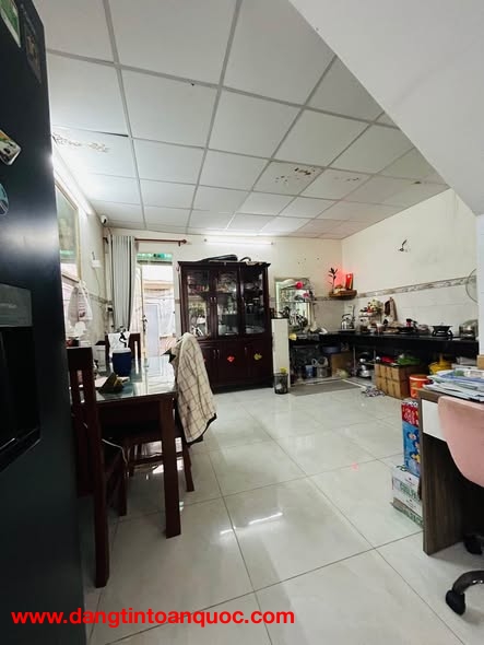 NHÀ HIẾM RỘNG RẢI HẺM TRẦN XUÂN SOẠN 66.6M2 NHĨNH 6Tỷ