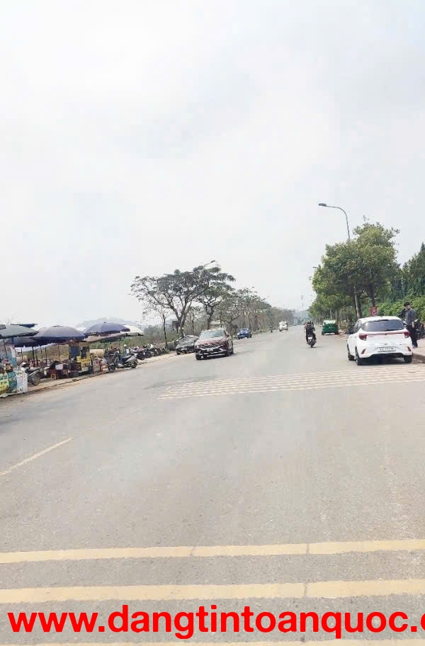 Bán gấp 3 lô duy nhất 300m2 sát Tỉnh lộ 446 cạnh Ngã Tư Vai Réo giá cực tốt