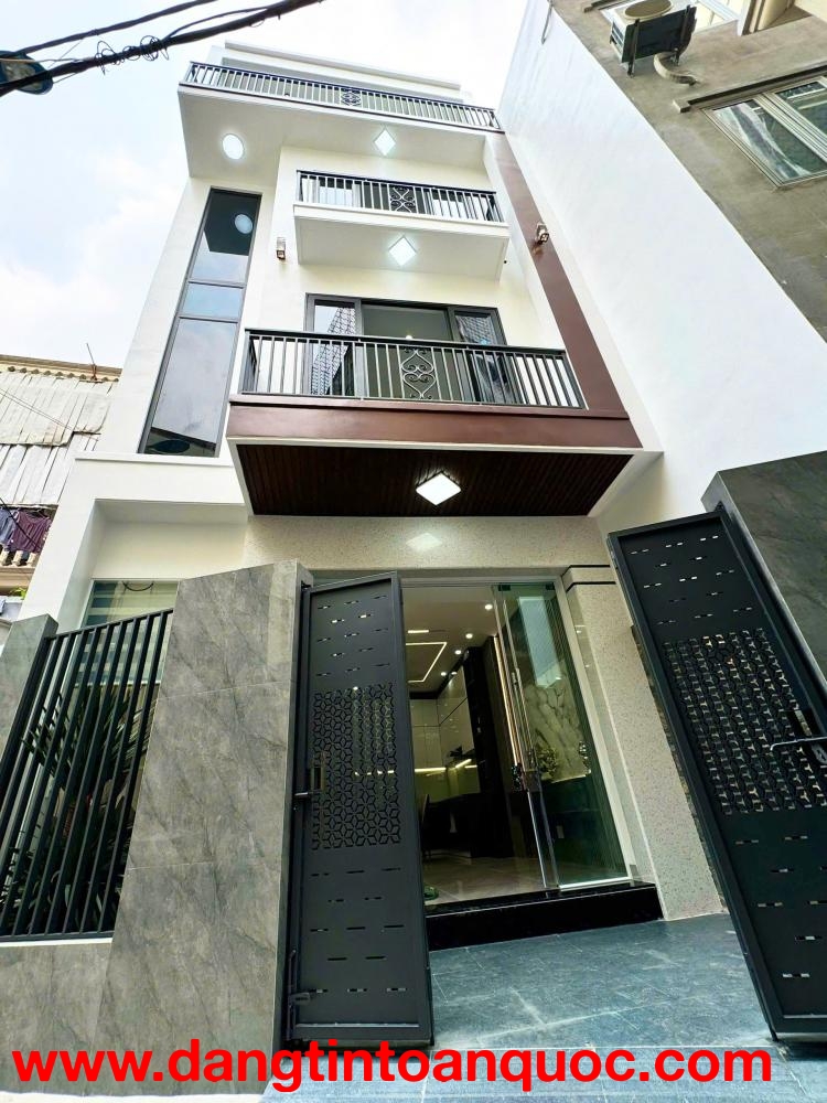 NHÀ ĐẸP LÊ LỢI - NGÔ QUYỀN - Ô TÔ nhỏ ĐỖ CỬA - SÂN CỔNG RIÊNG BIỆT - CHỈ VIỆC XÁCH VALI VỀ Ở!