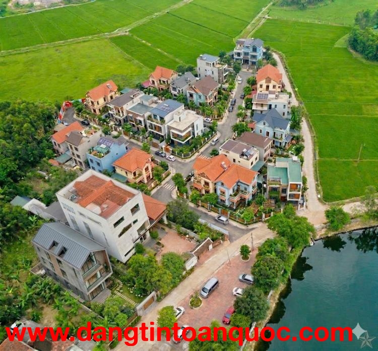 Giá chỉ 2.4 tỷ, đất đô thị Hòa Lạc, gần QL21 và đường Hồ Chí Minh, diện tích 100m², mặt tiền 7m.LH 0