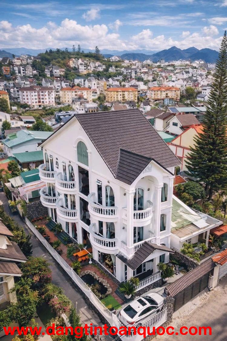 BIỆT THỰ SANG TRỌNG 2 MẶT TIỀN – KIM ĐỒNG ĐÀ LẠT!