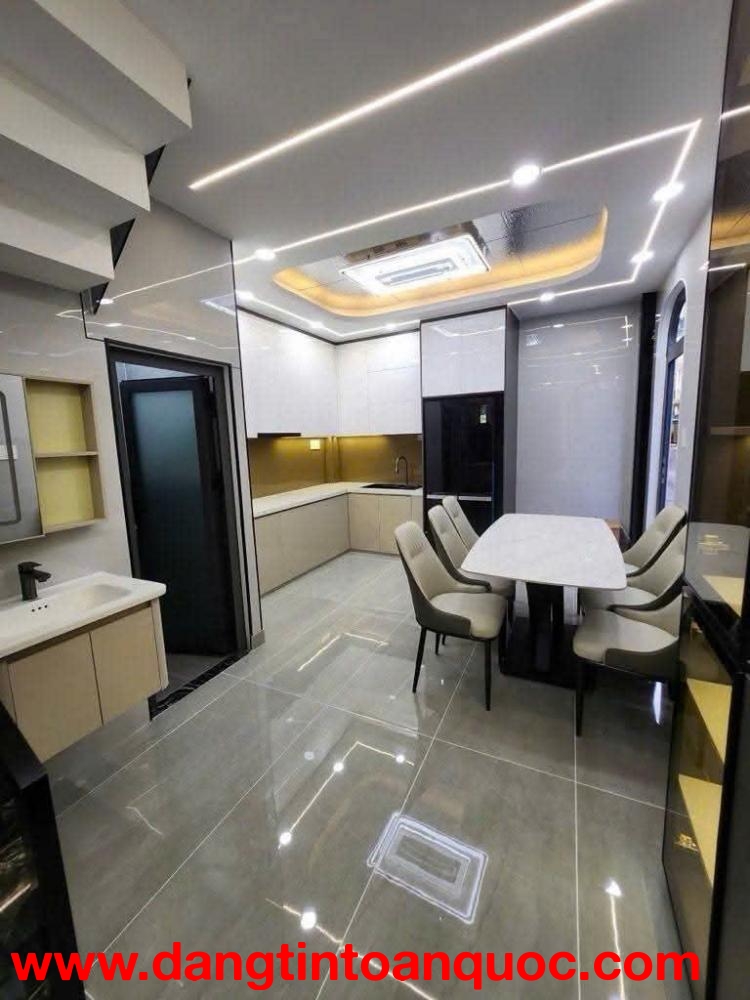 BÌNH TÂN - 7 Tỷ Nhỉnh - Hẻm 2/ - Hẻm Xe Hơi - Nhà Mới - Giáp Tân Phú - 52M2 - 5 Tầng - 5PN