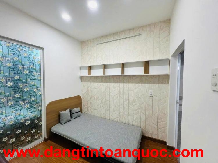 NHÀ GÒ VẤP NHỈNH 3 TỶ:  2 PHÒNG NGỦ 1 TRỆT 1 LẦU- PHẠM VĂN CHIÊU   tp hcm