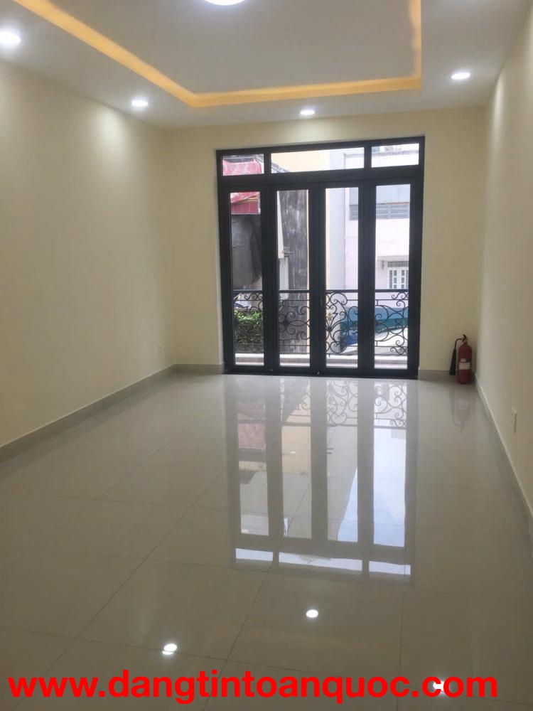 CHO THUÊ LẦU 2 NHÀ MỚI ĐẸP ĐƯỜNG C1, TÂN BÌNH