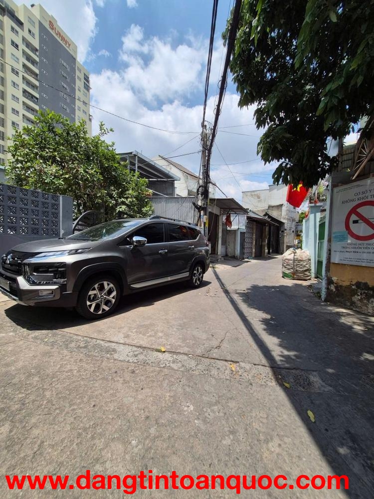 DIỆN TÍCH LƠN - HẺM  OTO - SÂT MT PHẠM VĂN ĐỒNG
110 M2 - 6 T8   CÒN TL