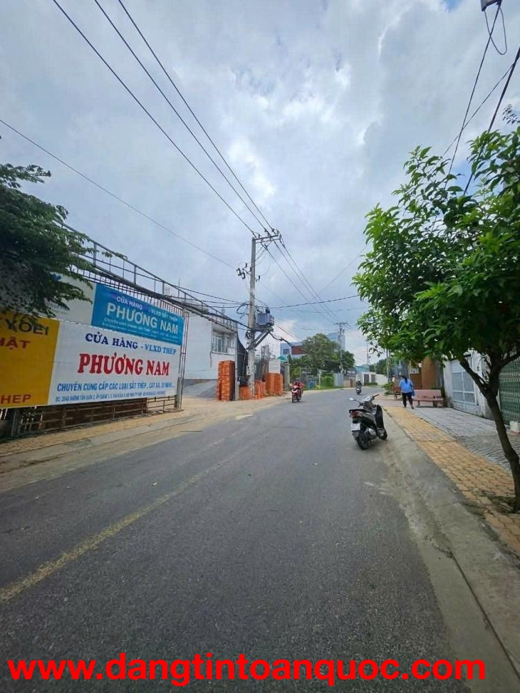 SIÊU PHẨM MẶT TIỀN TÂN XUÂN 2 – GẦN TÔ KÝ – QUỸ ĐẤT LỚN HIẾM CÓ