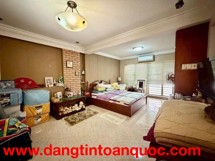 Bán nhà 4 tầng hẻm 6m Lâm Văn Bền Q7, 83m², 4PN 5WC, sổ hồng, giá 12,5 tỷ