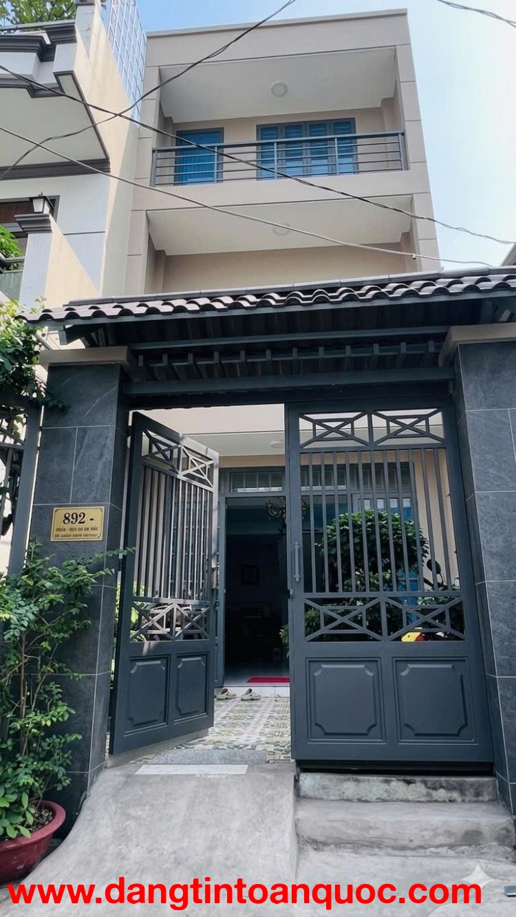 NHỈNH 6. x TỶ-NỞ HÂU- NGANG 5M HIẾM- NHÀ MỚI ĐƯỜNG XE TẢI- GẦN KCX TÂN THUẬN- QUẬN 4