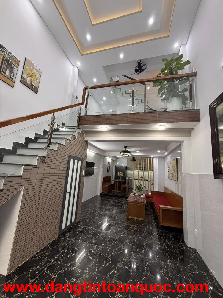 SIÊU PHẨM HÒA LẠC – VỊ TRÍ ĐẸP NHẤT, GIÁ RẺ NHẤT !!!