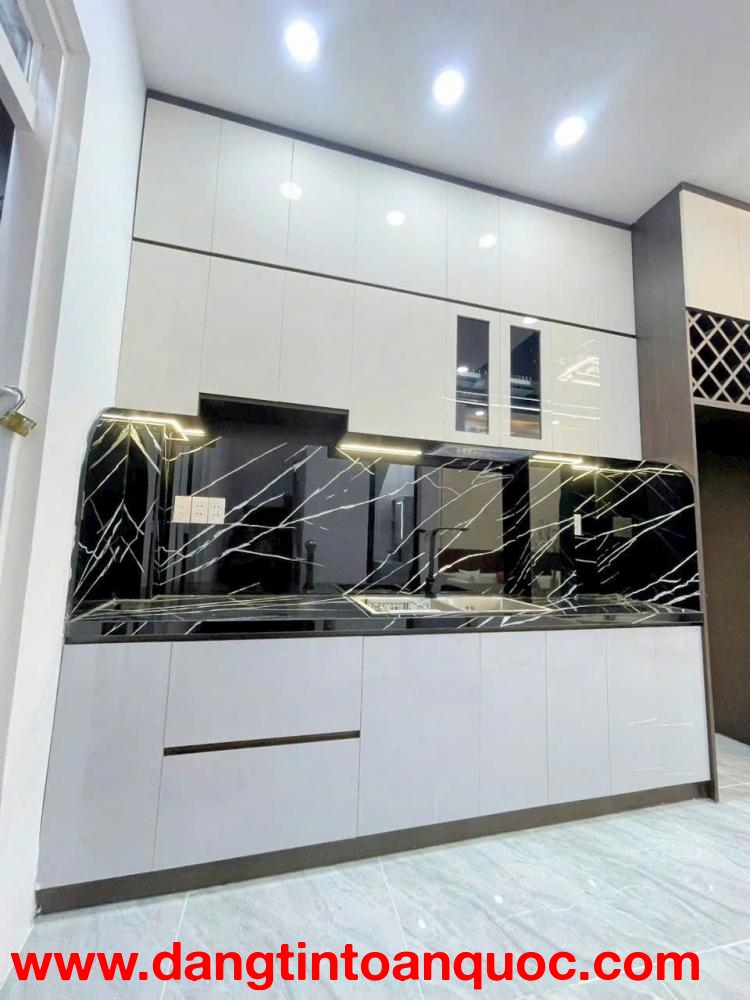 ???? NHÀ ĐẸP 3 LẦU – HẺM 751 TRẦN XUÂN SOẠN, Q7 ????