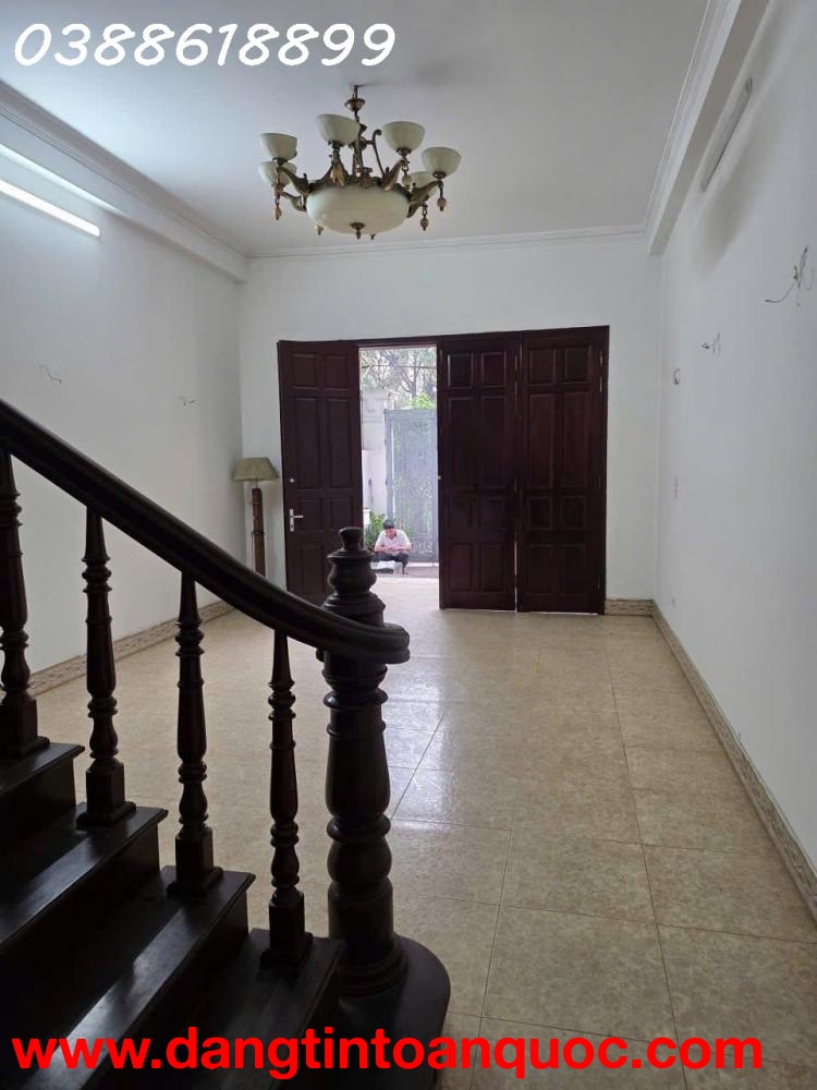 ???? BÁN BIỆT THỰ MẶT HỒ TRUNG KÍNH - TRẦN DUY HƯNG - 100M2 - MT 4.5M - 5 TẦNG - Ô TÔ TRÁNH -GIÁ 37.