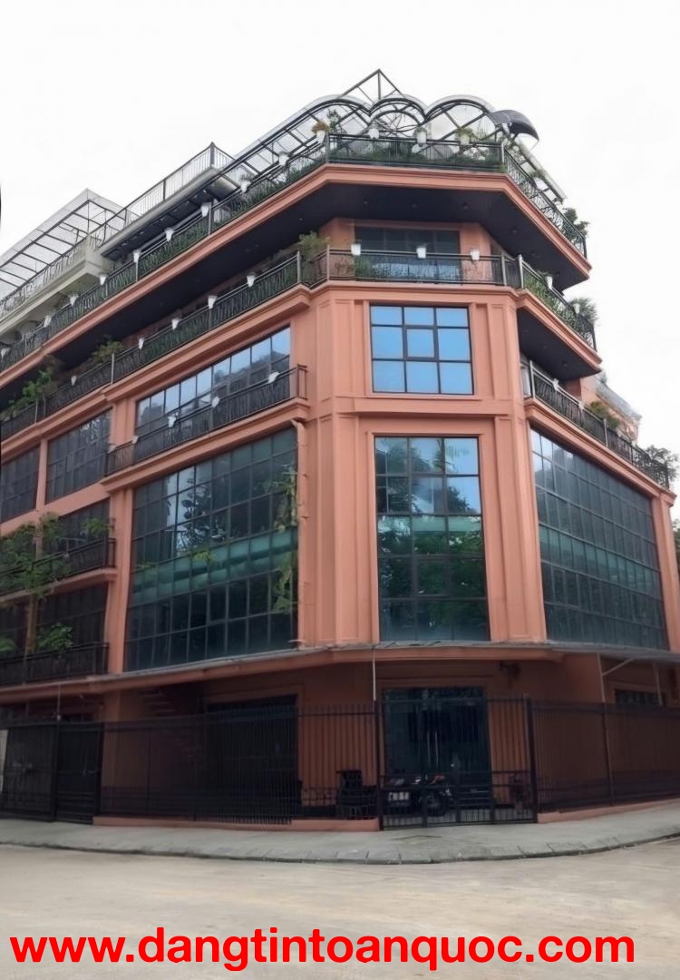 Cho thuê nhà, Đội Cấn, Giang Văn Minh, Đốc Ngữ, THANG MÁY; 135m2* 5T