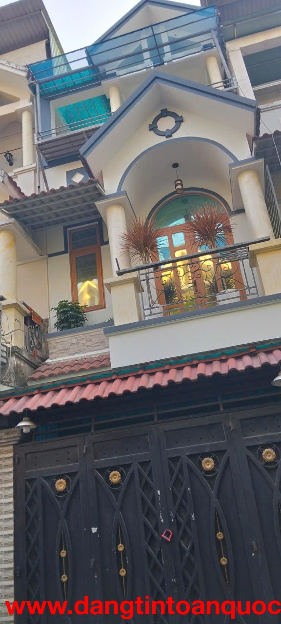 Bán NHÀ HXH RỘNG 6M, NGAY TÔ NGỌC VÂN, QUẬN 12, DT 4 x 13m, 3TẦNG - GIÁ CHỈ 5.5 TỶ